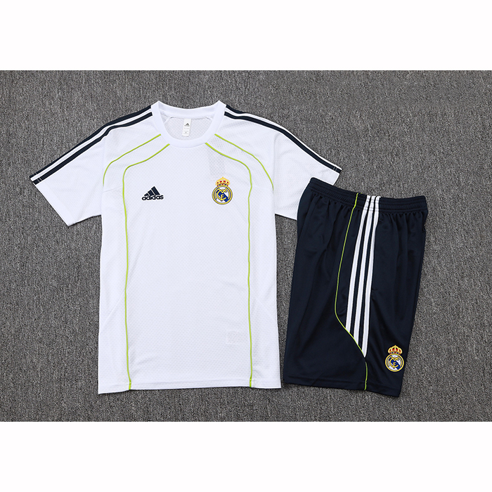 Tuta da Track
 Real Madrid 25/26 Manica Corta
 Bianco
 - Pantaloncini
